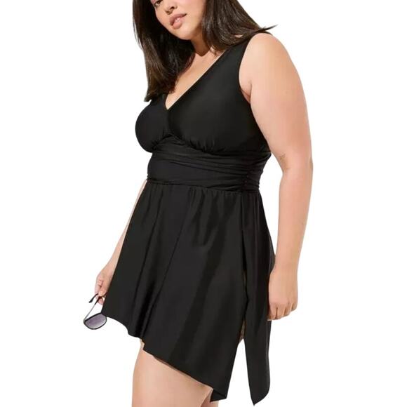 NEW Torrid Black Asymetrical One Piece Swim Dress Size 4X Wireless Cups V-Neck - Picture 1 of 12